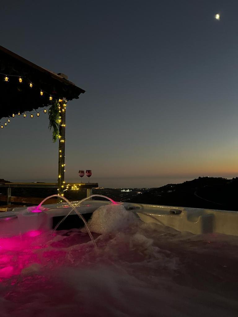 Casa Rural Malaga Monkey Love Con Jacuzzi Iznate Exteriér fotografie
